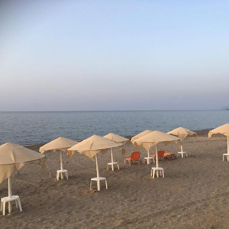 Stellar Beachhouse Gerani (Chania) Exterior foto